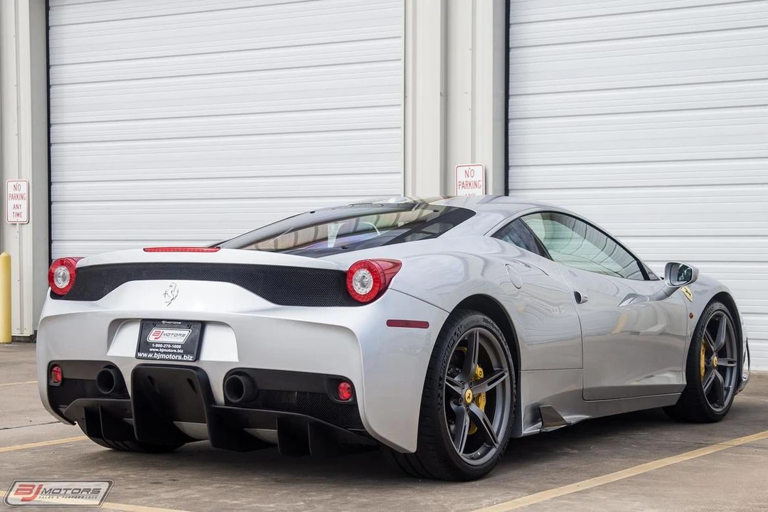 2014 Ferrari 458 Speciale - Image 6 of 31