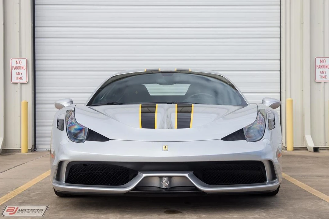 2014 Ferrari 458 Speciale - Image 9 of 31
