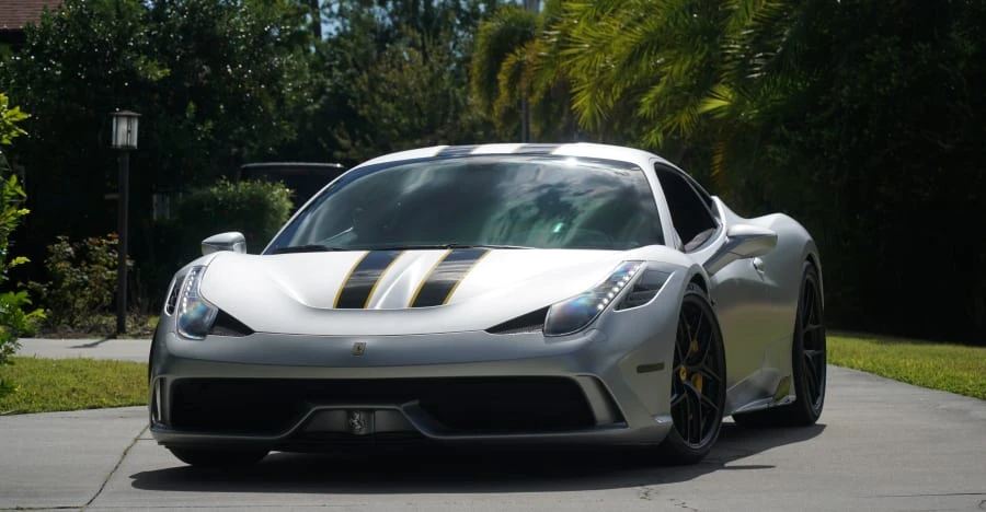 2014 Ferrari 458 Speciale - Image 13 of 31