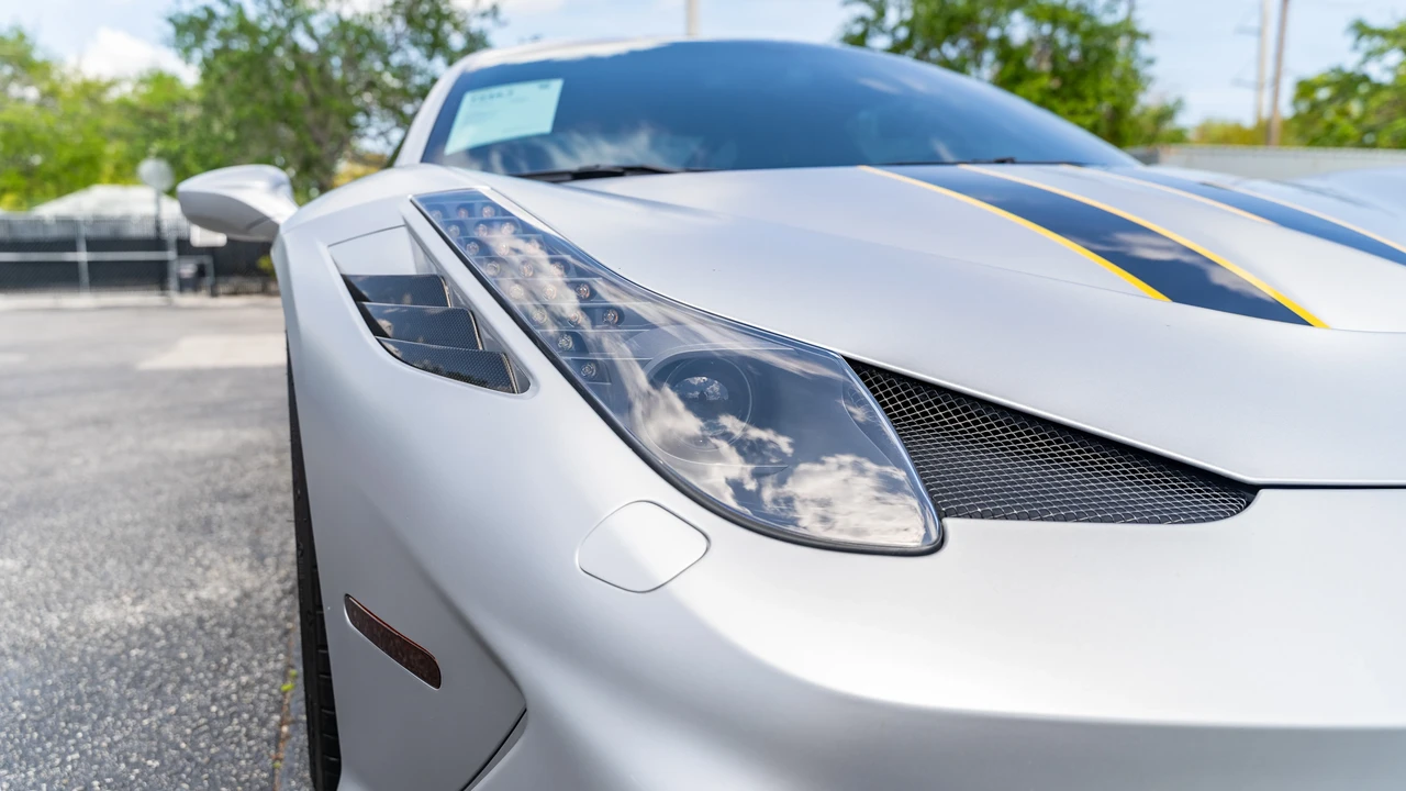 2014 Ferrari 458 Speciale - Image 12 of 31
