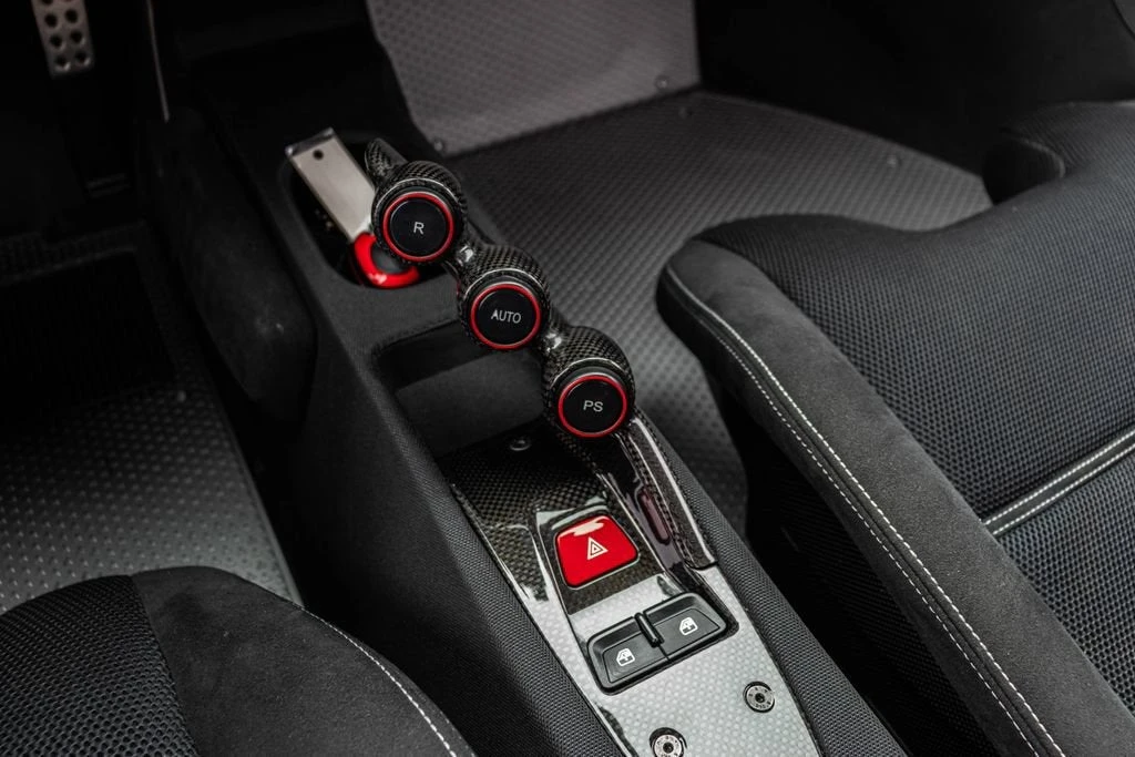 2014 Ferrari 458 Speciale - Image 5 of 31