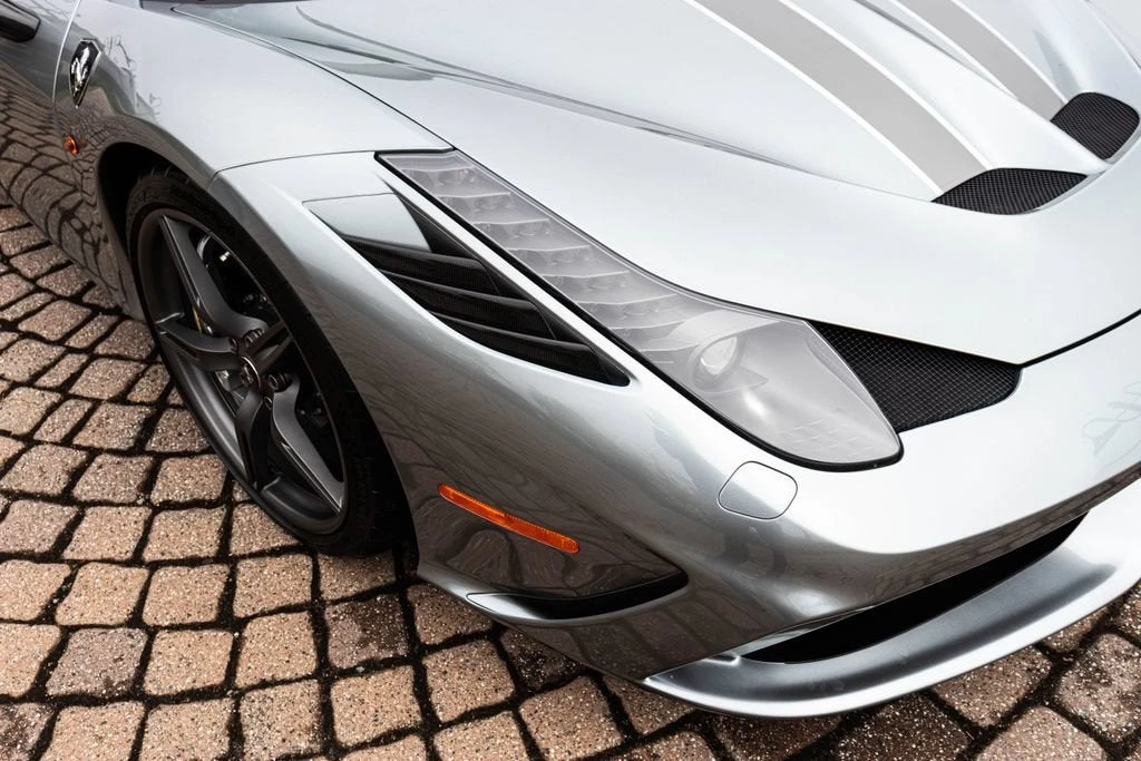 2014 Ferrari 458 Speciale - Image 12 of 31