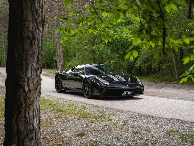 2014 Ferrari 458 Speciale - Image 9 of 31