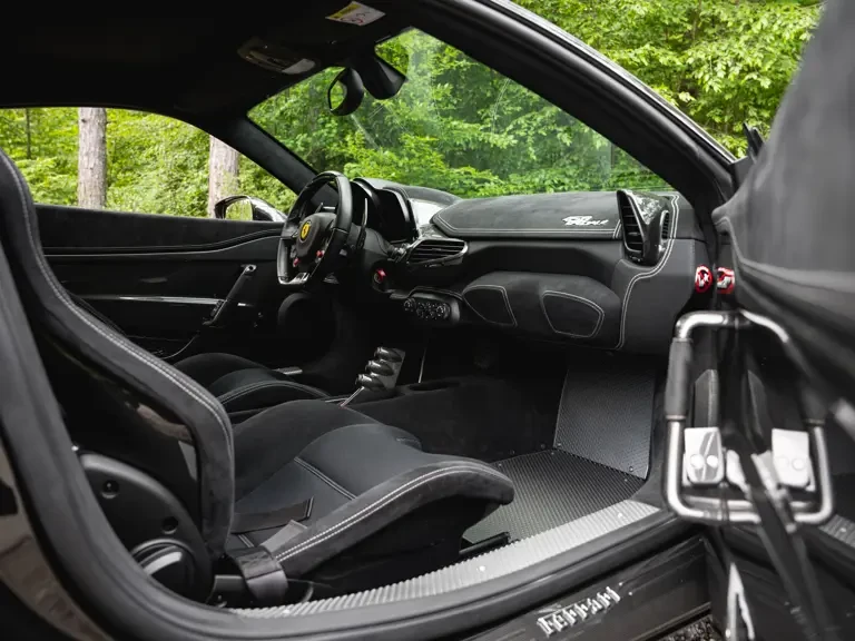 2014 Ferrari 458 Speciale - Image 11 of 31