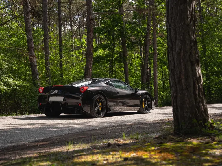 2014 Ferrari 458 Speciale - Image 3 of 31