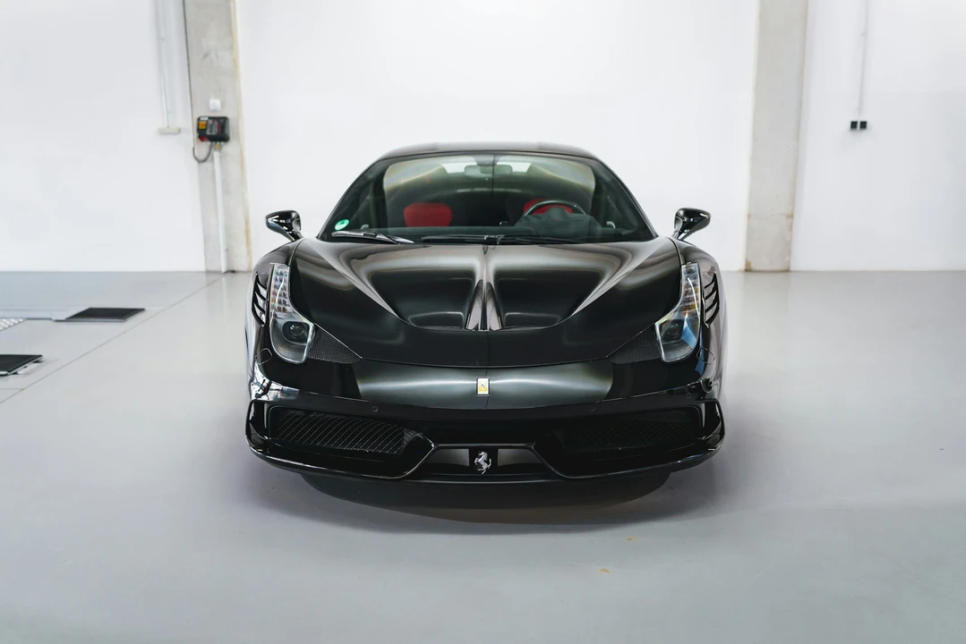 2014 Ferrari 458 Speciale - Image 18 of 21