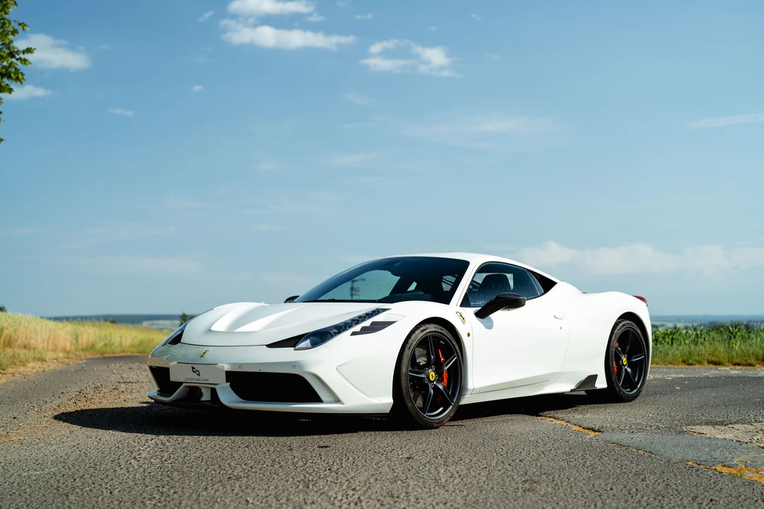 2014 Ferrari 458 Speciale - Image 11 of 31