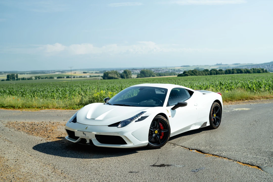 2014 Ferrari 458 Speciale - Image 16 of 31