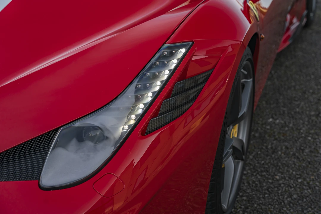 2014 Ferrari 458 Speciale - Image 22 of 31
