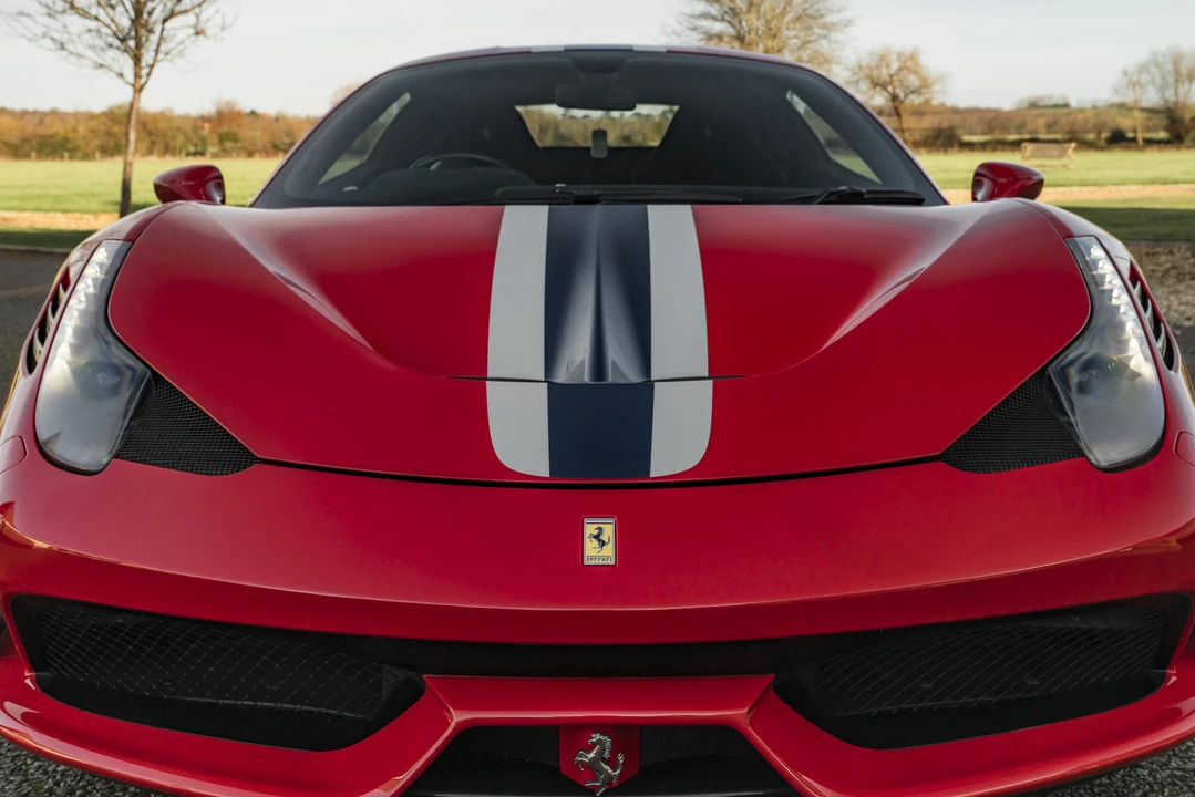 2014 Ferrari 458 Speciale - Image 26 of 31