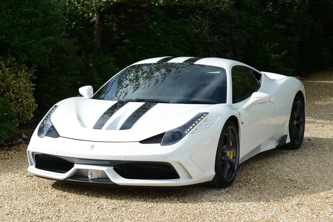 2014 Ferrari 458 Speciale - Image 2 of 2