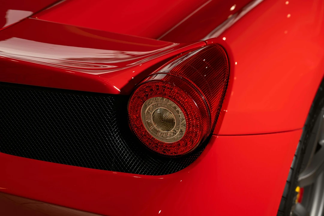 2014 Ferrari 458 Speciale - Image 16 of 21