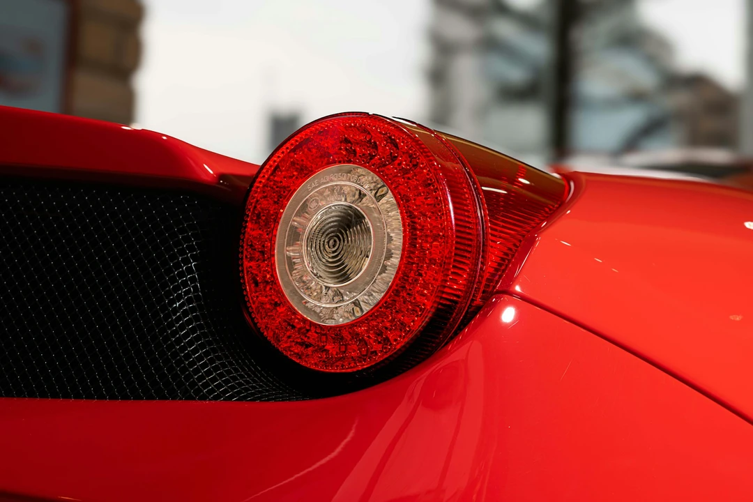 2014 Ferrari 458 Speciale - Image 17 of 21