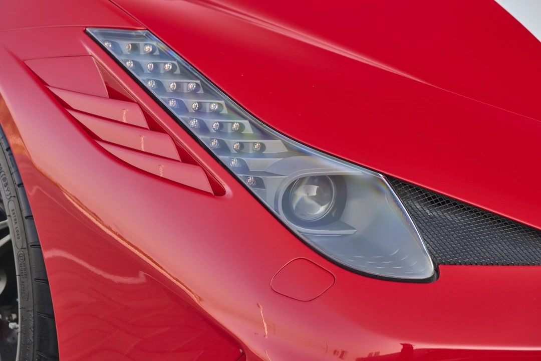 2014 Ferrari 458 Speciale - Image 29 of 31