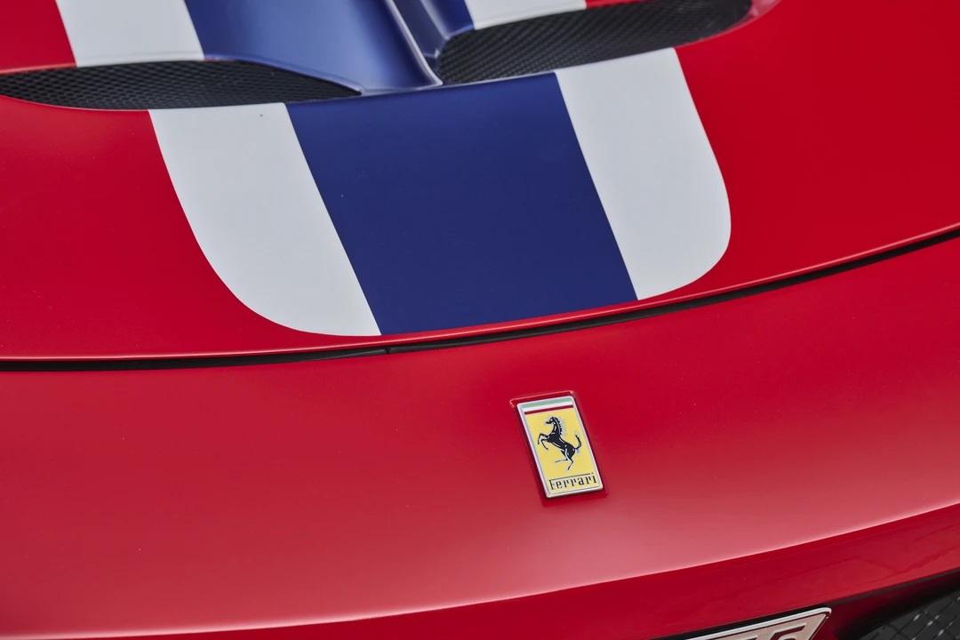 2014 Ferrari 458 Speciale - Image 30 of 31