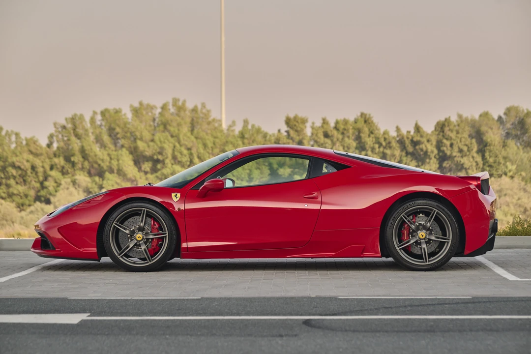 2014 Ferrari 458 Speciale - Image 12 of 31