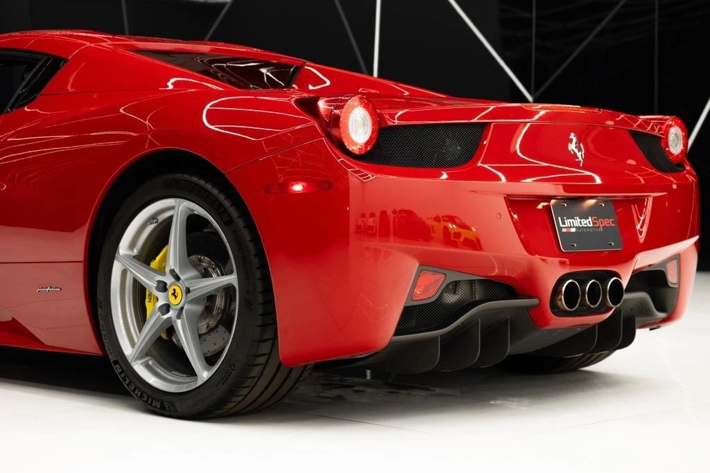 2014 Ferrari 458 Spider - Image 13 of 21