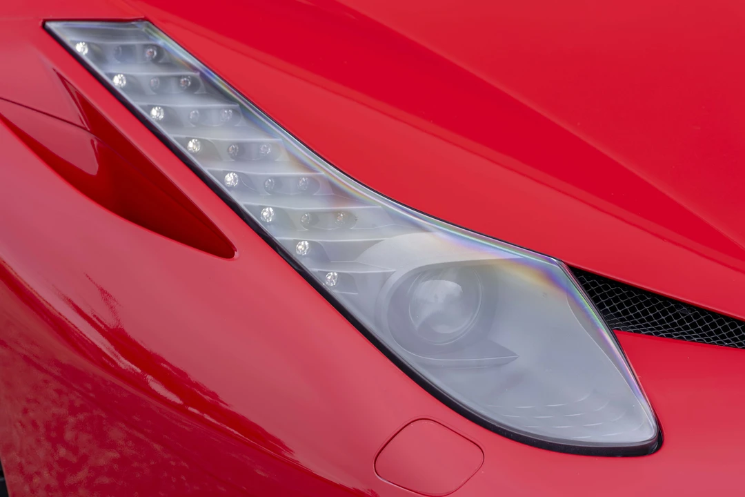 2014 Ferrari 458 Spider - Image 25 of 31