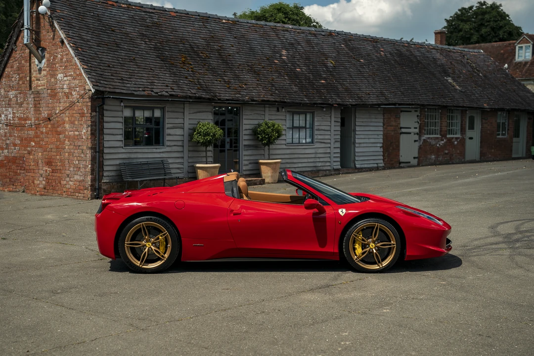 2014 Ferrari 458 Spider - Image 4 of 31