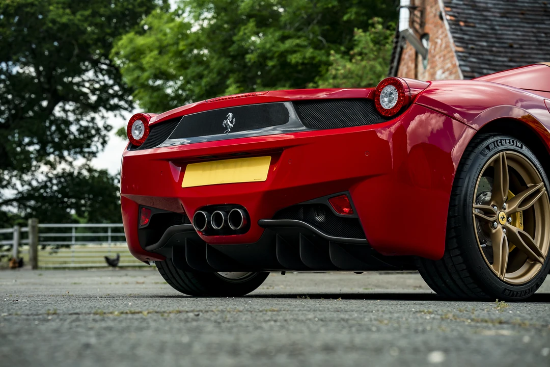 2014 Ferrari 458 Spider - Image 27 of 31