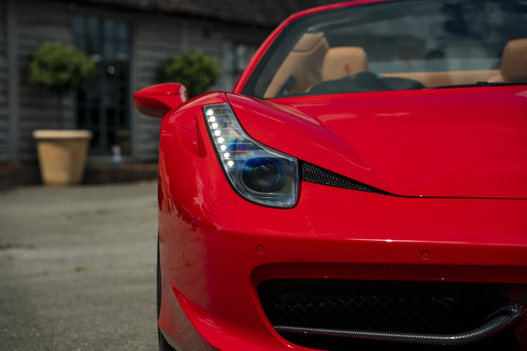 2014 Ferrari 458 Spider - Image 17 of 31
