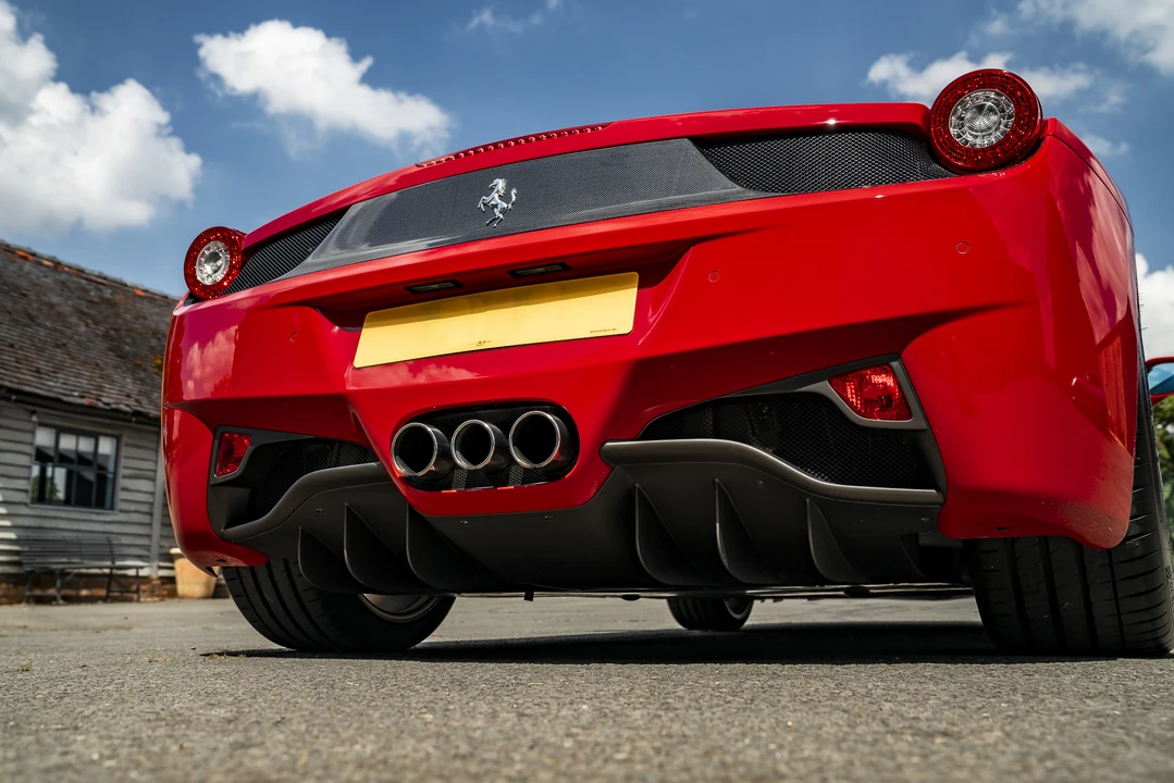 2014 Ferrari 458 Spider - Image 30 of 31