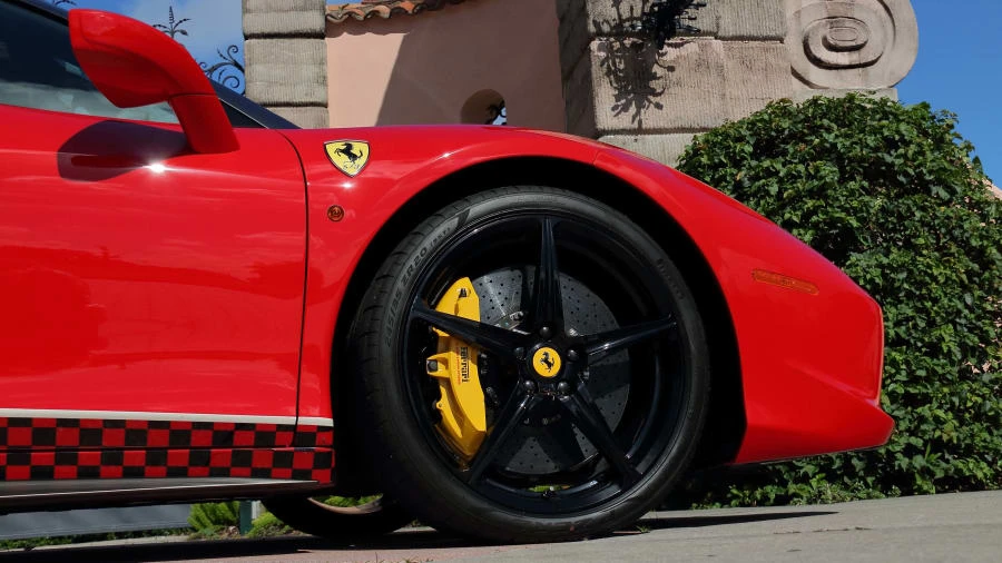 2014 Ferrari 458 Spider - Image 18 of 31