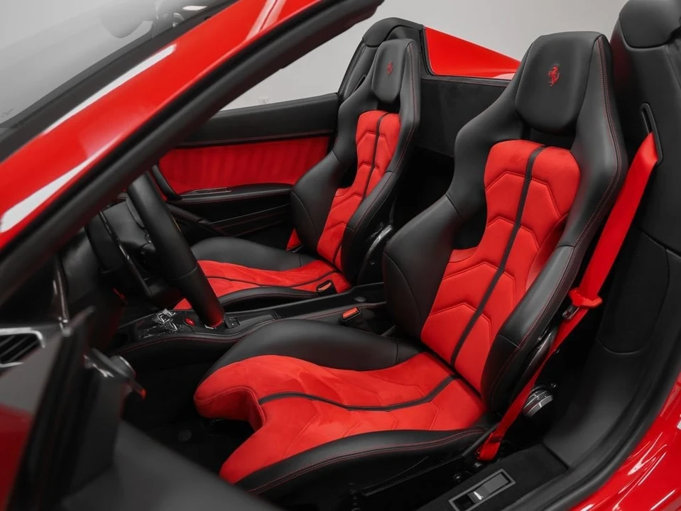 2014 Ferrari 458 Spider - Image 3 of 6