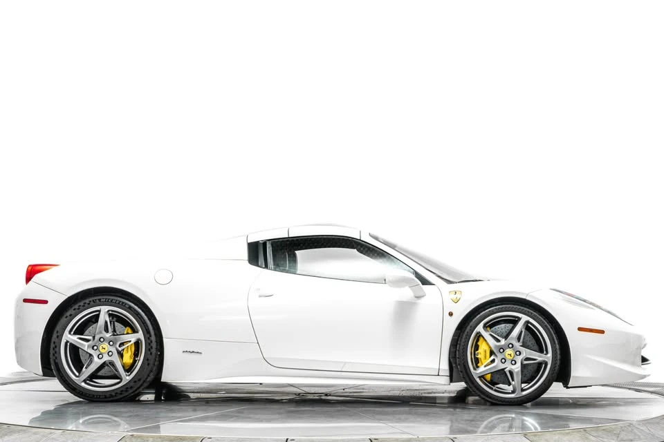 2014 Ferrari 458 Spider - Image 12 of 15