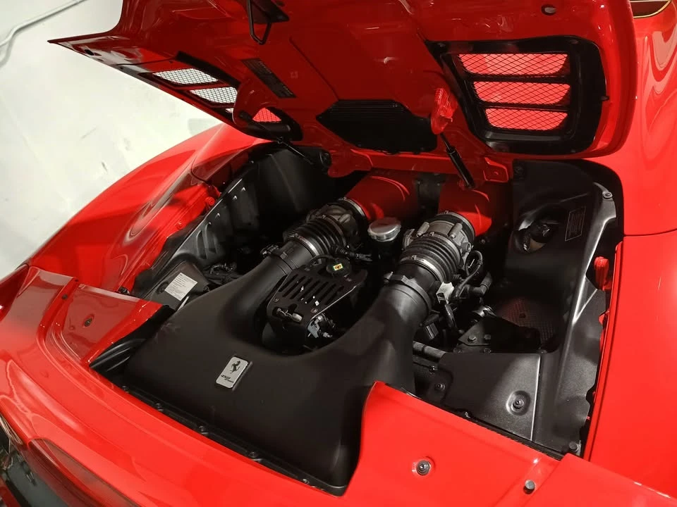 2014 Ferrari 458 Spider - Image 12 of 17