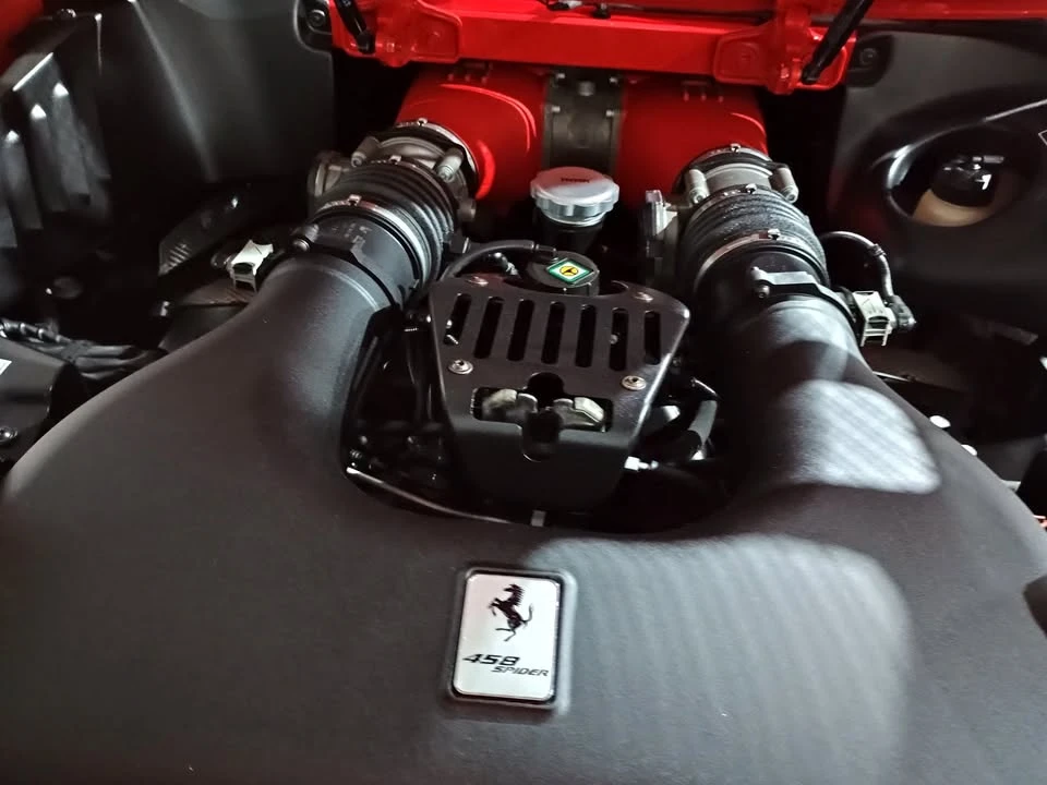 2014 Ferrari 458 Spider - Image 13 of 17