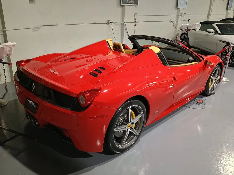 2014 Ferrari 458 Spider - Image 3 of 17