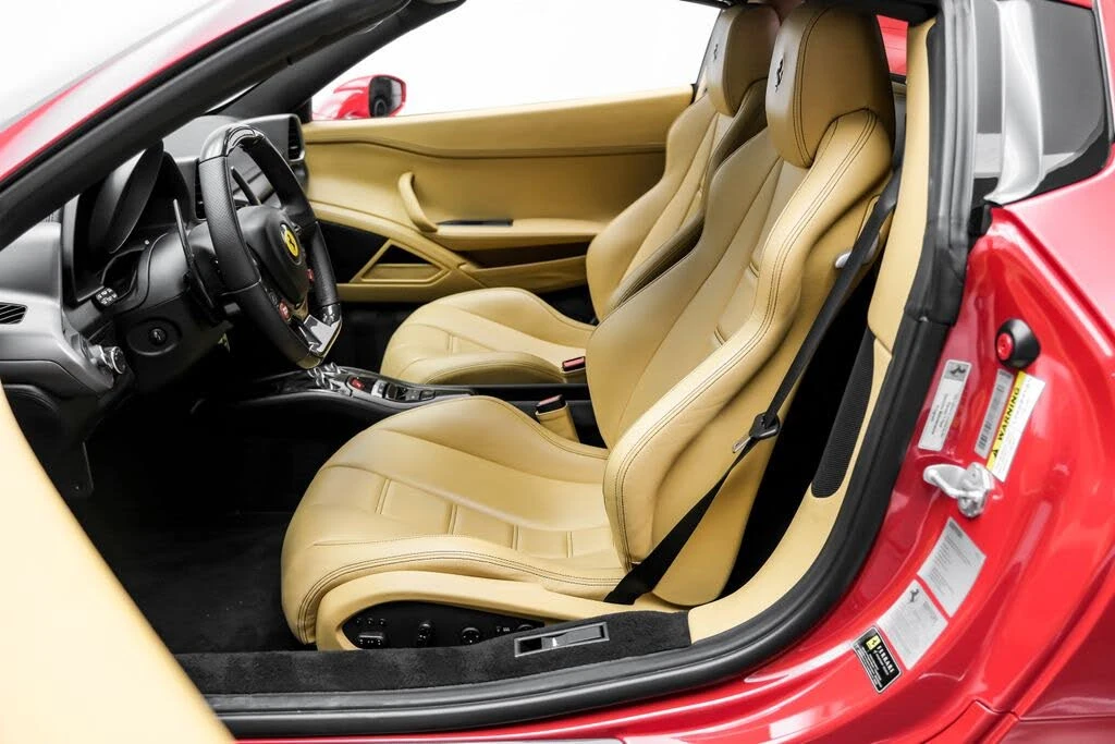 2014 Ferrari 458 Spider - Image 12 of 31
