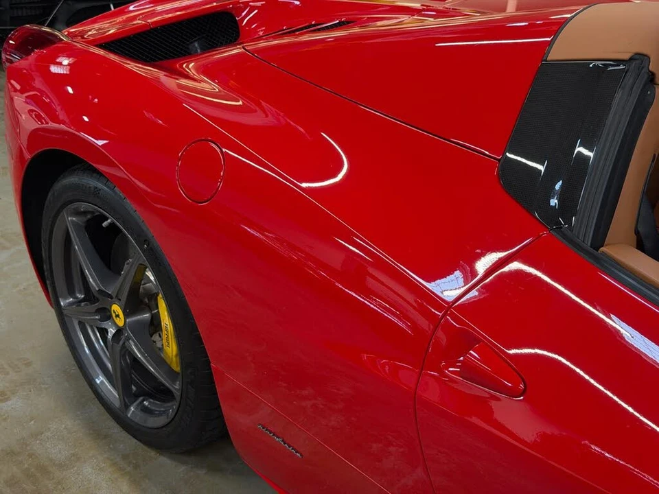 2014 Ferrari 458 Spider - Image 16 of 31
