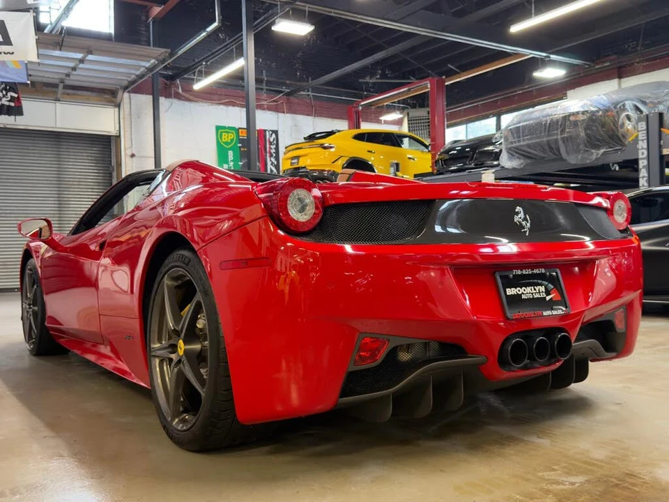 2014 Ferrari 458 Spider - Image 10 of 31