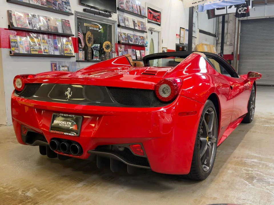 2014 Ferrari 458 Spider - Image 7 of 31