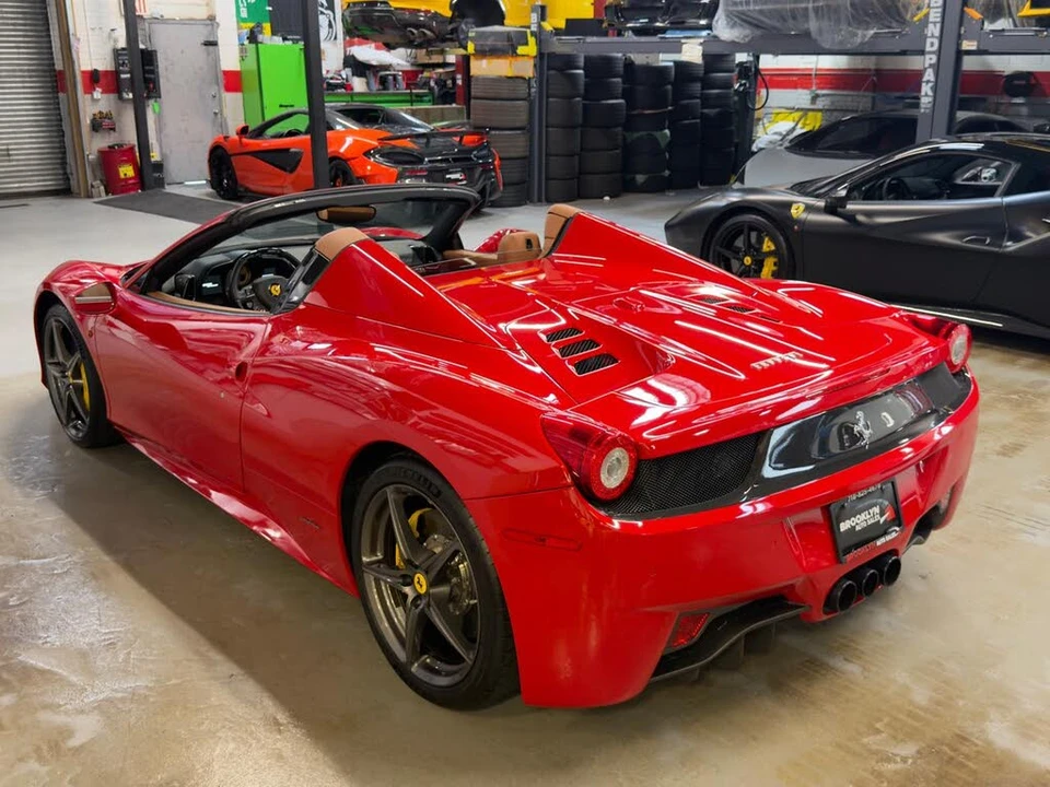 2014 Ferrari 458 Spider - Image 11 of 31