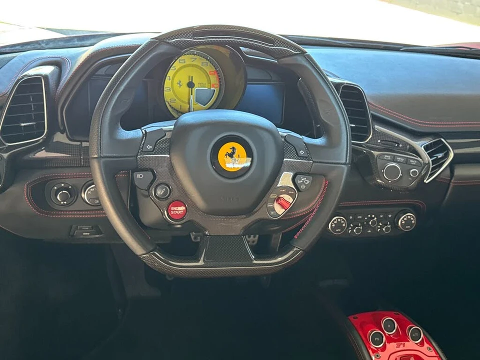 2014 Ferrari 458 Spider - Image 16 of 31