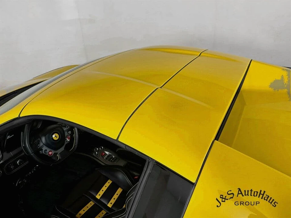 2014 Ferrari 458 Spider - Image 16 of 31