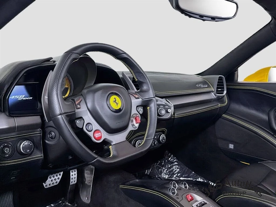 2014 Ferrari 458 Spider - Image 9 of 31