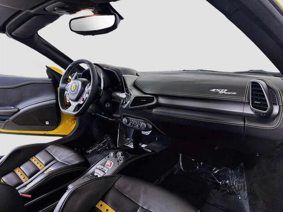 2014 Ferrari 458 Spider - Image 29 of 31
