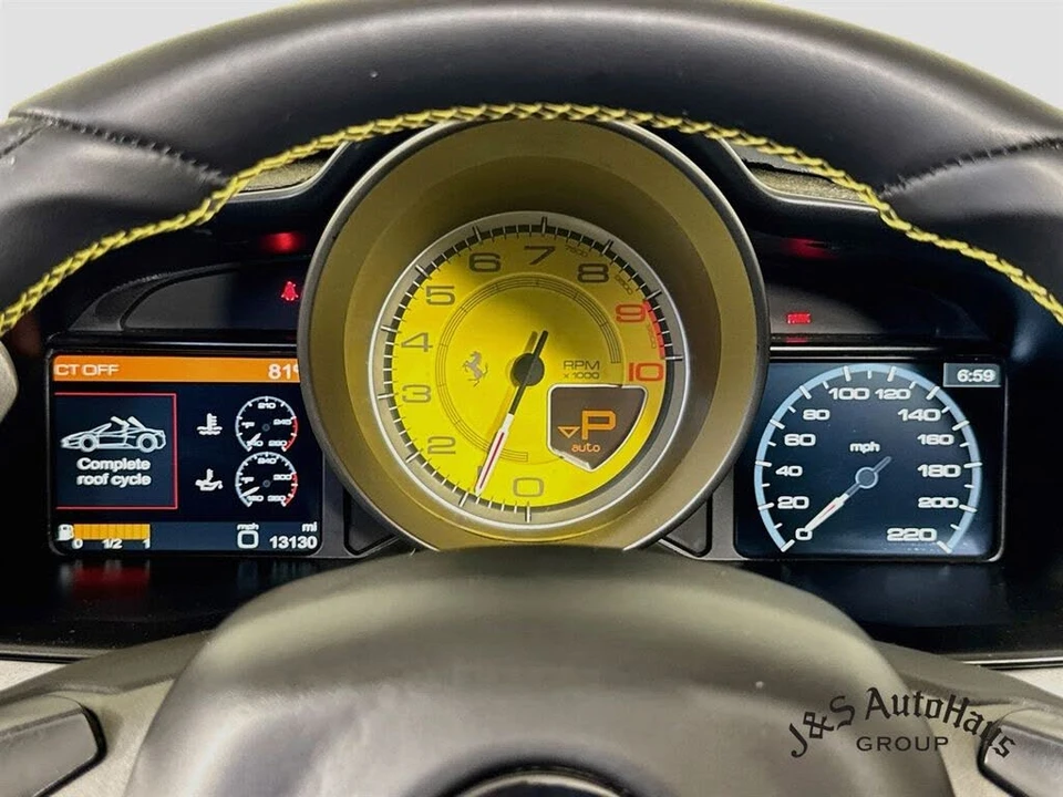 2014 Ferrari 458 Spider - Image 15 of 31