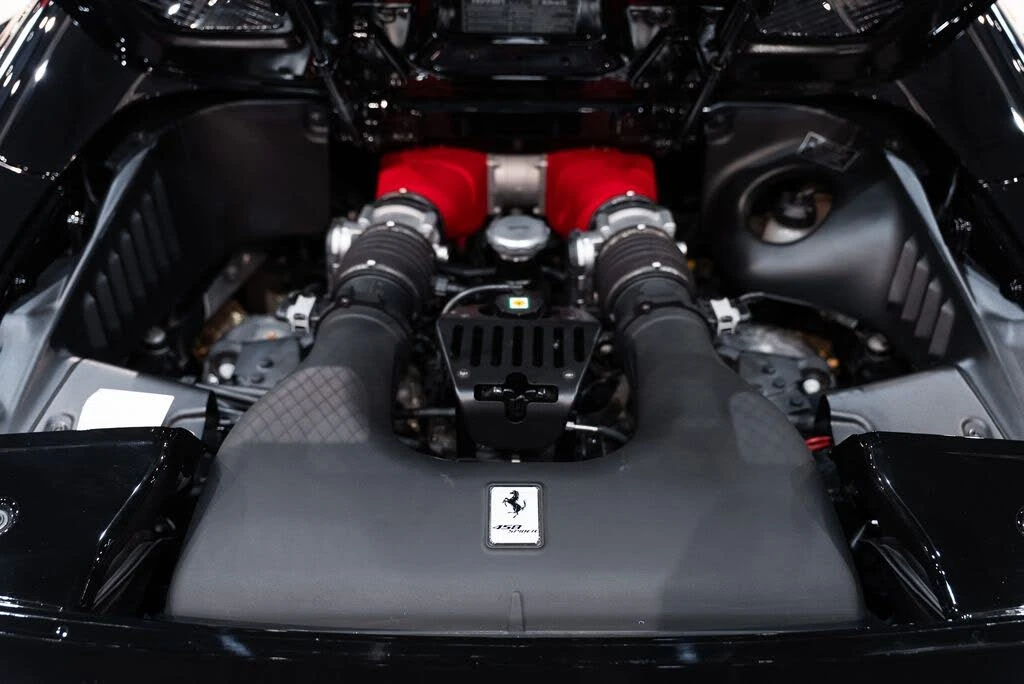 2014 Ferrari 458 Spider - Image 20 of 31