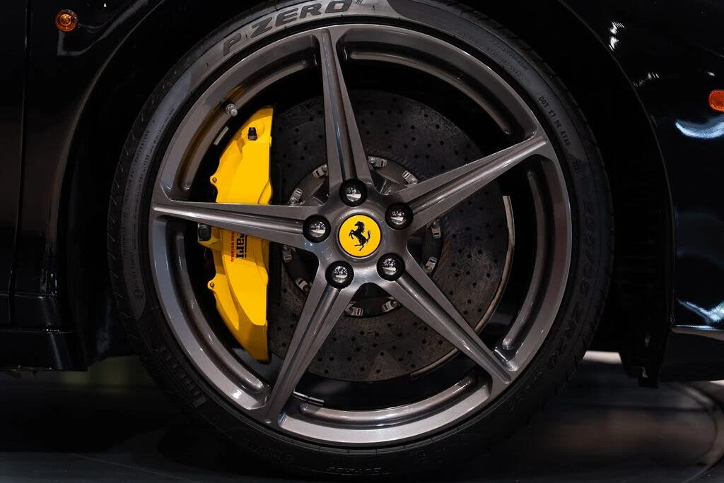 2014 Ferrari 458 Spider - Image 16 of 31