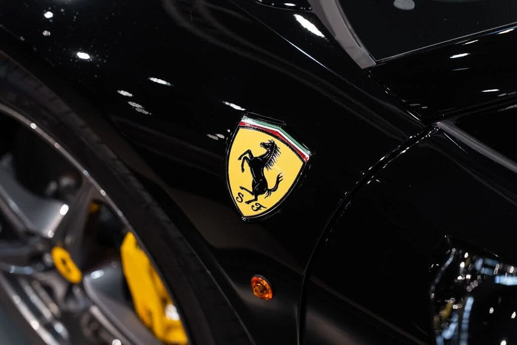 2014 Ferrari 458 Spider - Image 12 of 31