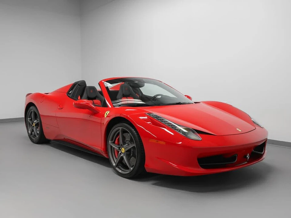 2014 Ferrari 458 Spider - Image 17 of 31