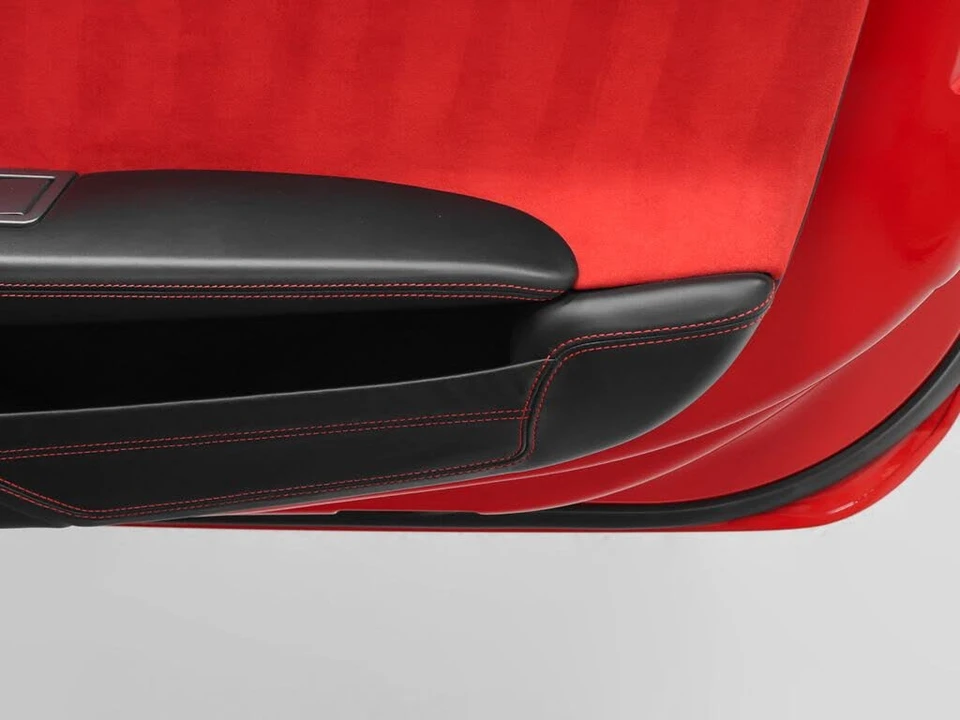2014 Ferrari 458 Spider - Image 27 of 31