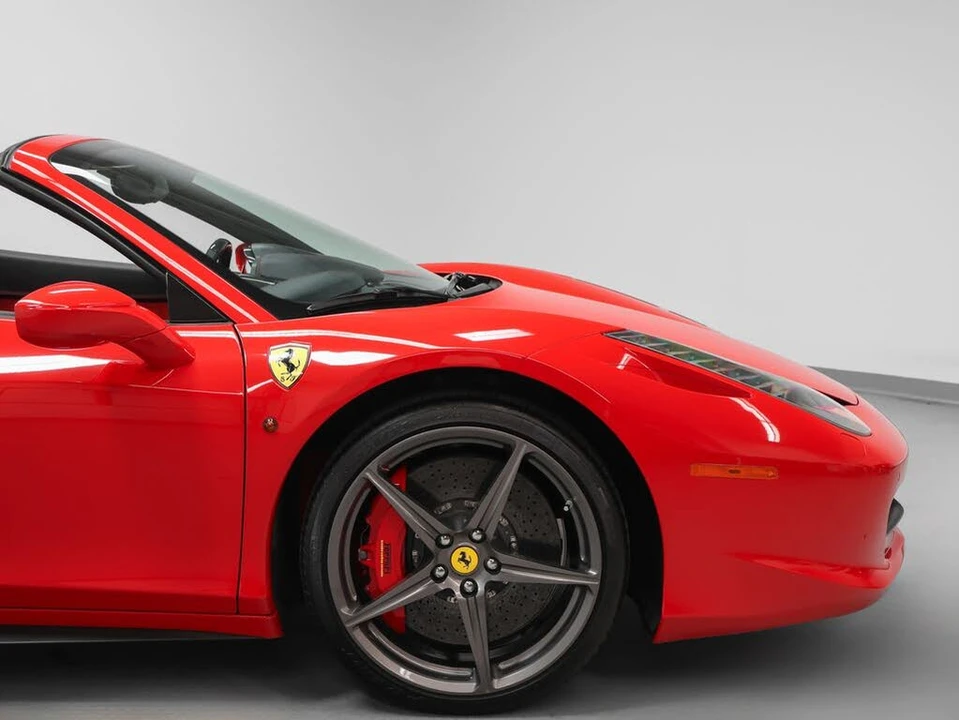 2014 Ferrari 458 Spider - Image 11 of 31