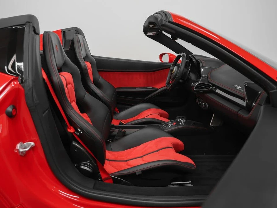 2014 Ferrari 458 Spider - Image 23 of 31