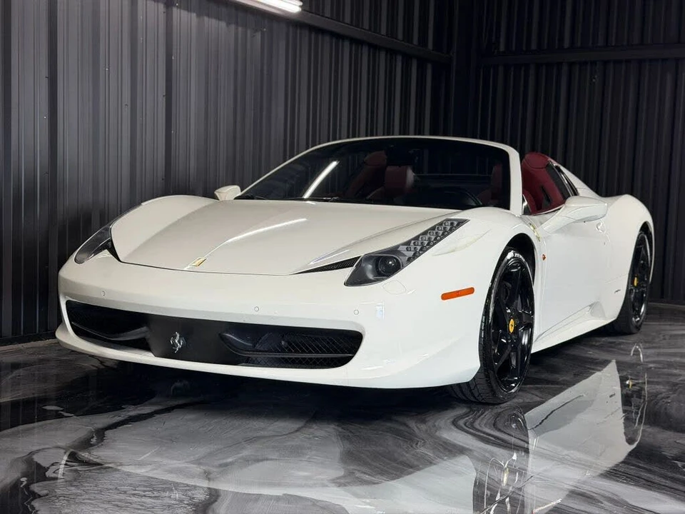 2014 Ferrari 458 Spider - Image 16 of 24